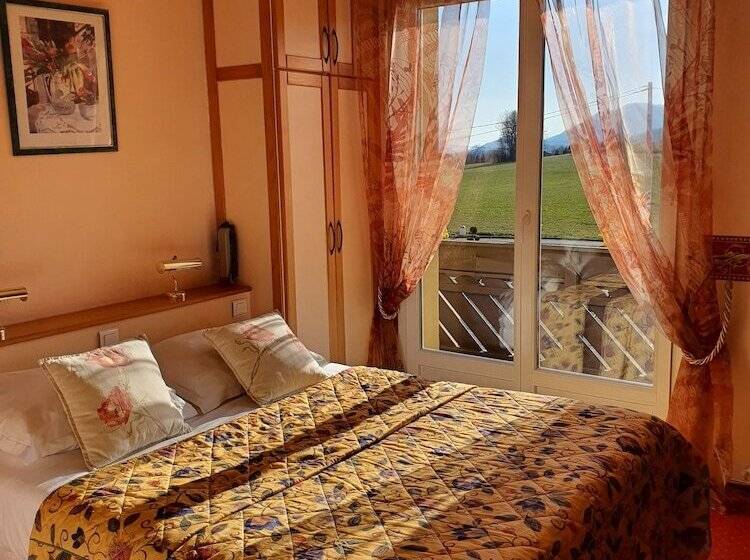 ホテル Hôtel Des Roches