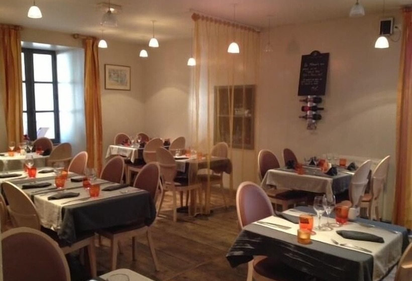 בית מלון כפרי La Météorite