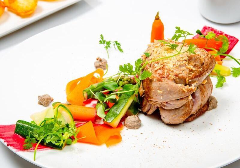 هتل Le Domaine De Baulieu