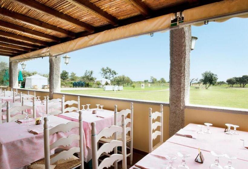 هتل Li Suari Club Village