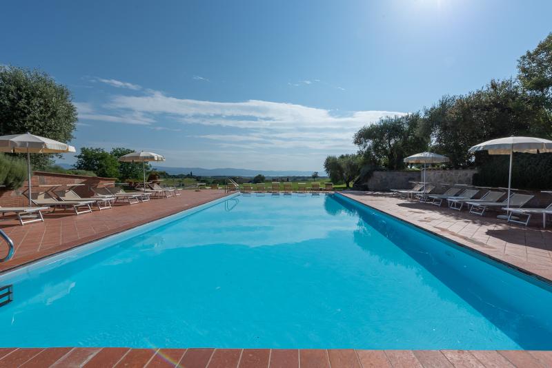 هتل Locanda Poggioleone