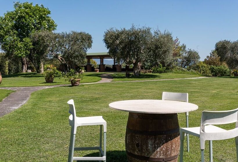 ホテル Locanda Poggioleone