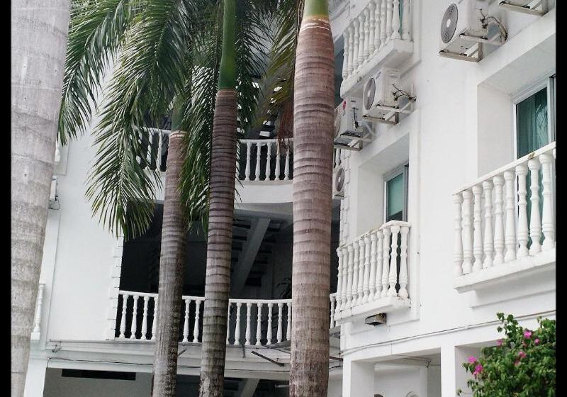 هتل Manantial Melgar