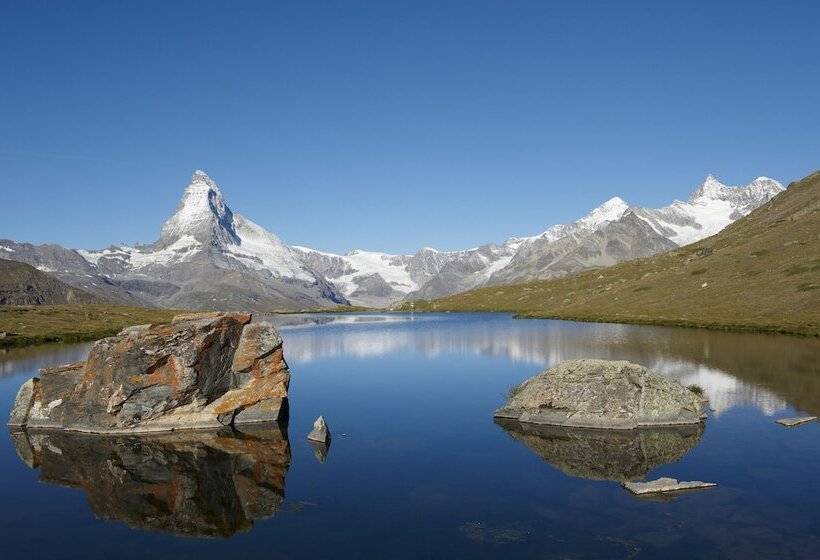هتل Mountain Exposure Luxury Chalets & Penthouses & Apartments