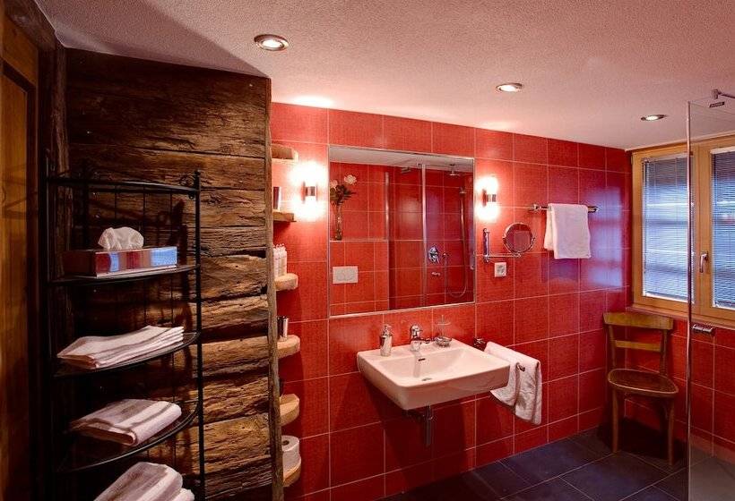 هتل Mountain Exposure Luxury Chalets & Penthouses & Apartments
