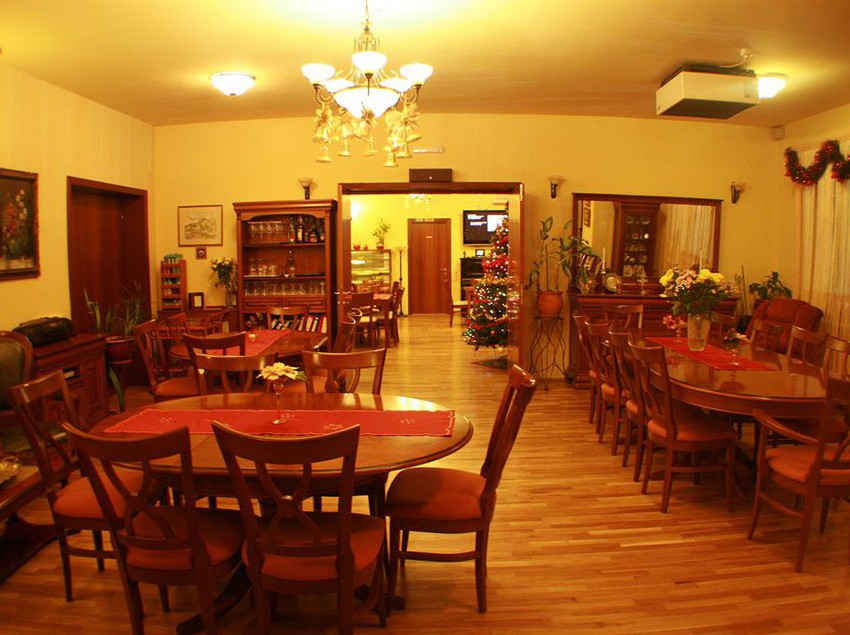 Hotel Pension Restaurant Pipera