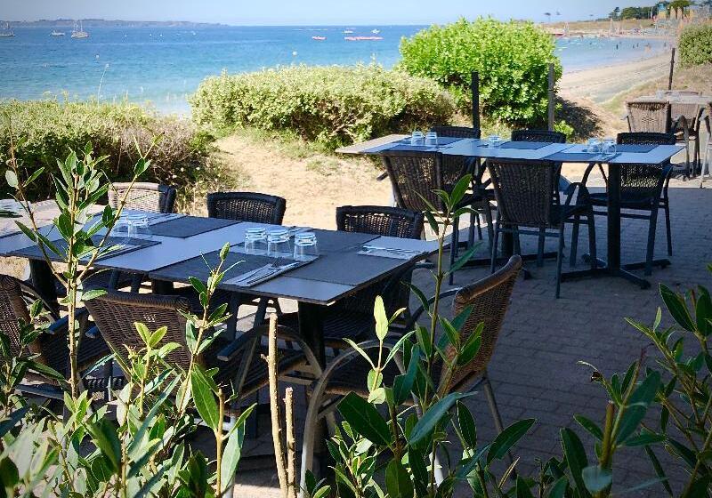 هتل & Restaurant  Les Mouettes  Larmor Plage  Proche De Lorient