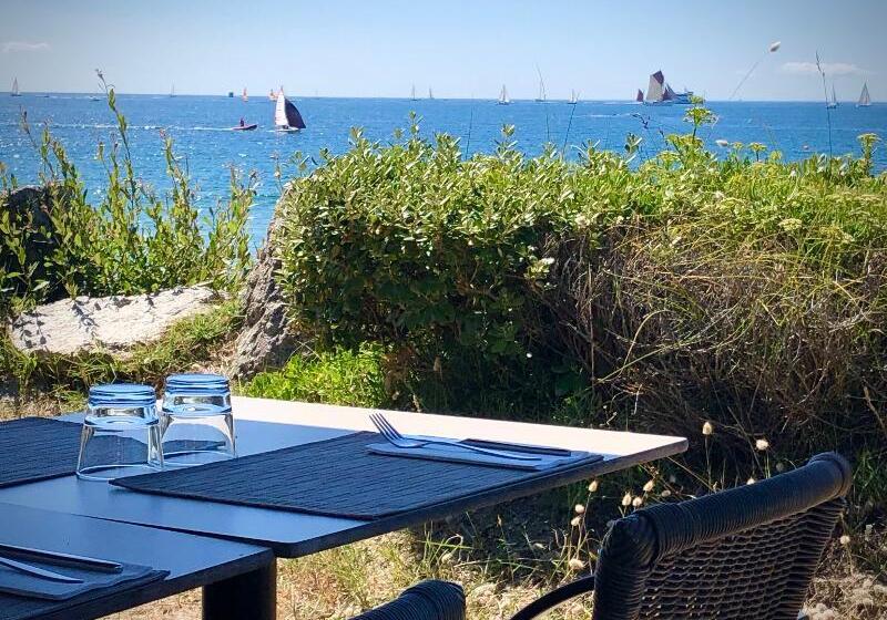 בית מלון כפרי Logis Hôtel & Restaurant Les Mouettes   Larmor Plage, Proche De Lorient