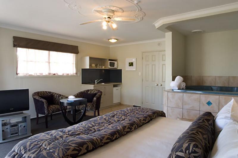 هتل Silver Fern Rotorua Suites & Spa