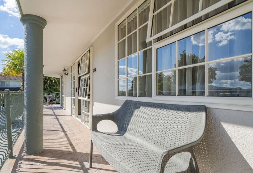 هتل Silver Fern Rotorua Suites & Spa