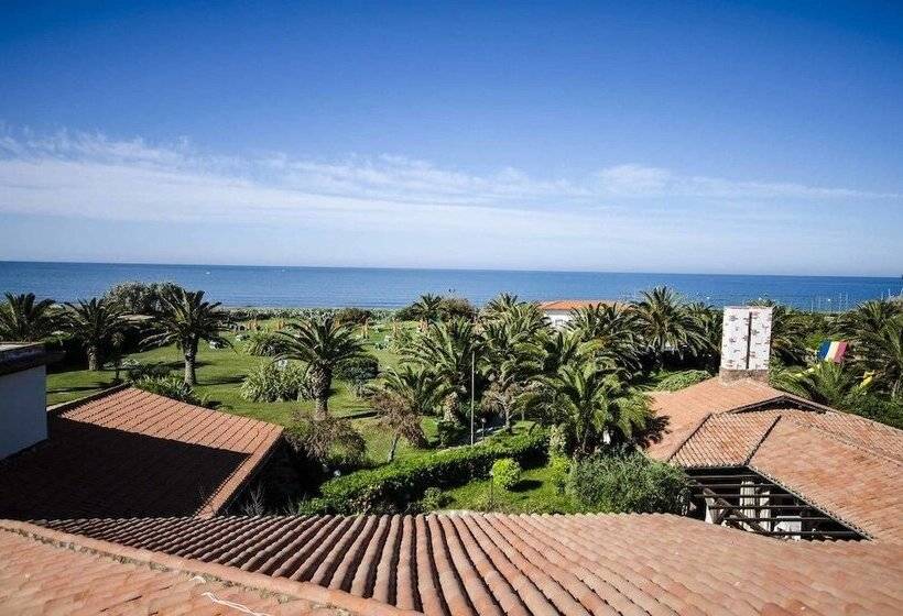 هتل Torre Del Sole