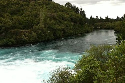 호텔 Turangi Trout Lodge