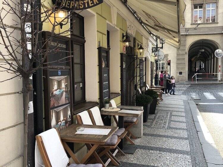 Fotos del hotel U Schnellu:  23