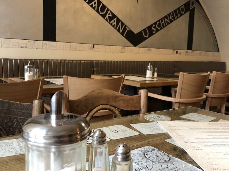 Fotos del hotel U Schnellu:  21