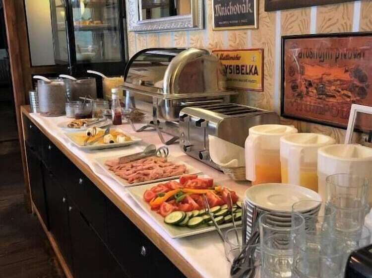 Fotos del hotel U Schnellu:  4