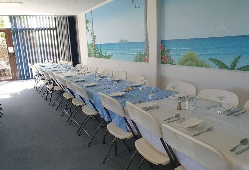 South Seas Motel
