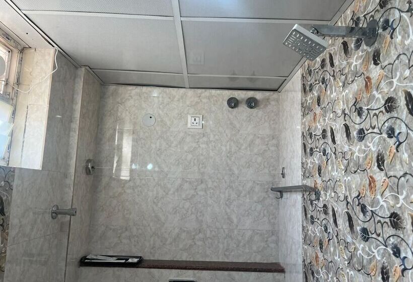 호텔 Avenue Suites