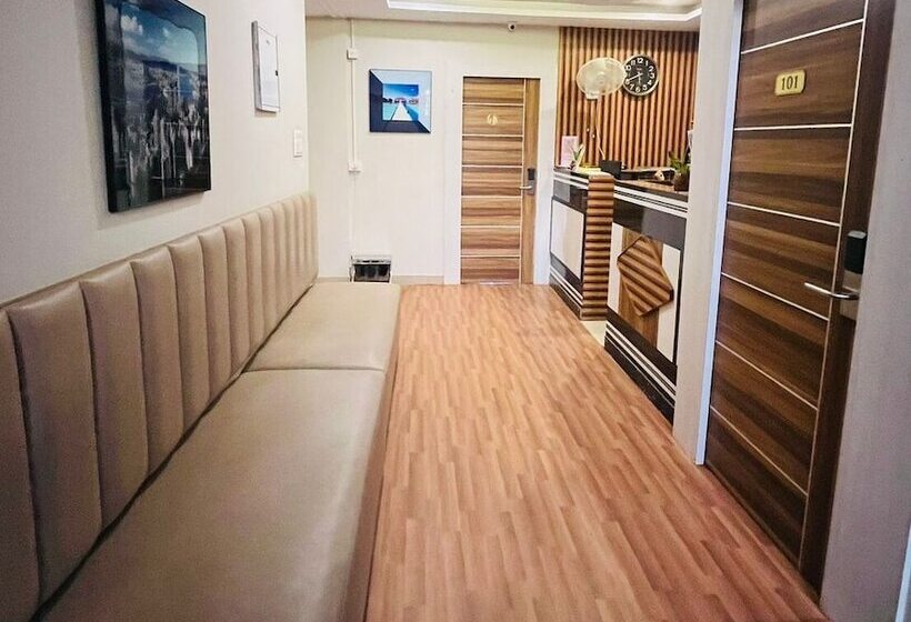 호텔 Avenue Suites