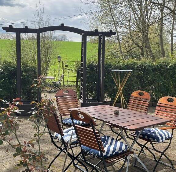 Отель Landgasthof Zum Seehof