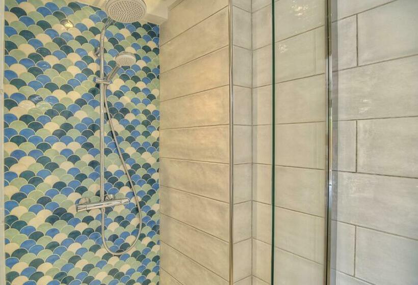 ベッドアンドブレックファースト Le Refuge   Gigaro Lodges