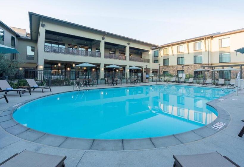 בית מלון כפרי Courtyard By Marriott Thousand Oaks Agoura Hills