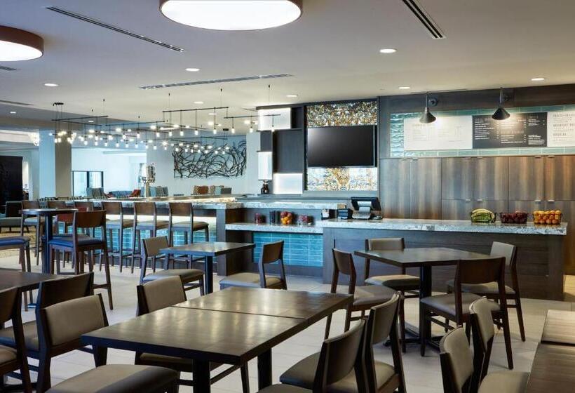 בית מלון כפרי Courtyard By Marriott Thousand Oaks Agoura Hills