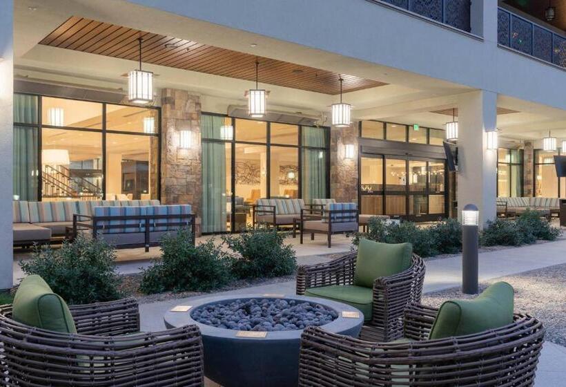 בית מלון כפרי Courtyard By Marriott Thousand Oaks Agoura Hills
