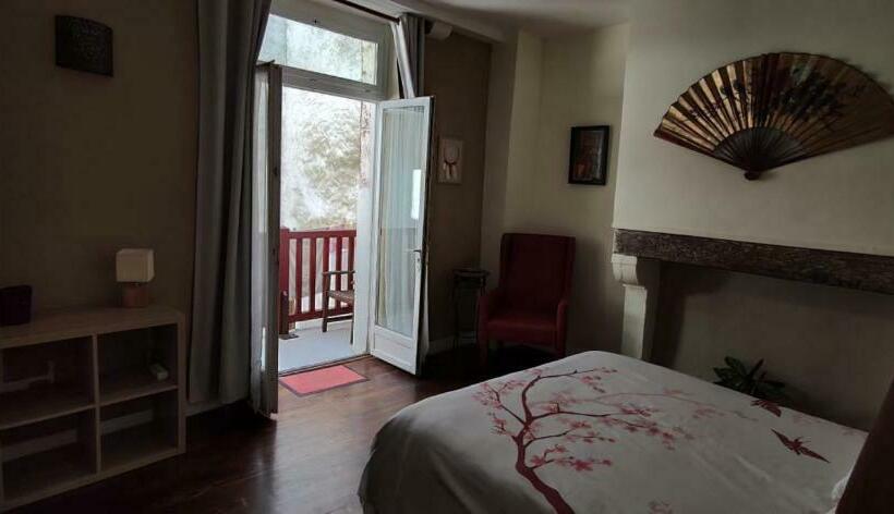 هاستل Gîte Ultreia Vertes Montagnes