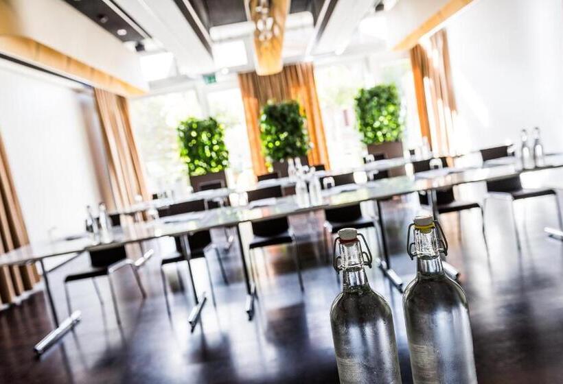 Apart  Welcoming L Urban Feel L Design