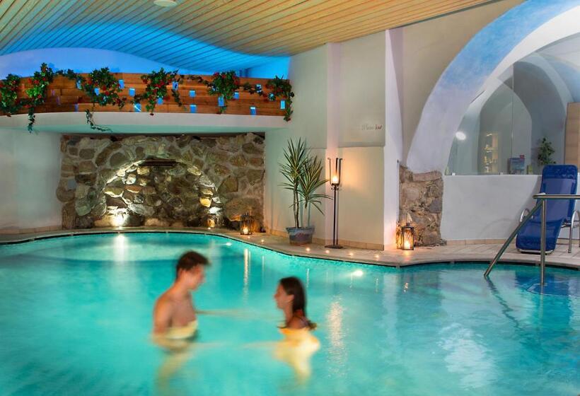 בית מלון כפרי Albergo Cavallino Bianco