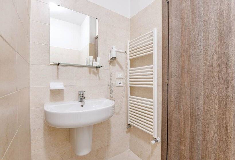 ホテル Albergo Locanda Primavera