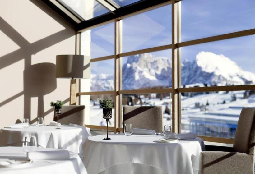 هتل Como Alpina Dolomites
