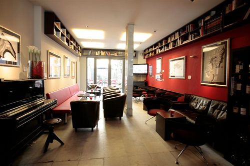 فندق Art Royal