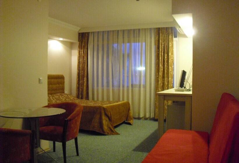 هتل Atamer Doga Resort