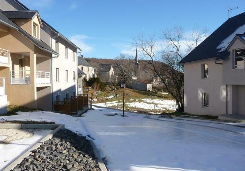 호텔 Aux Balcons Du Sancy