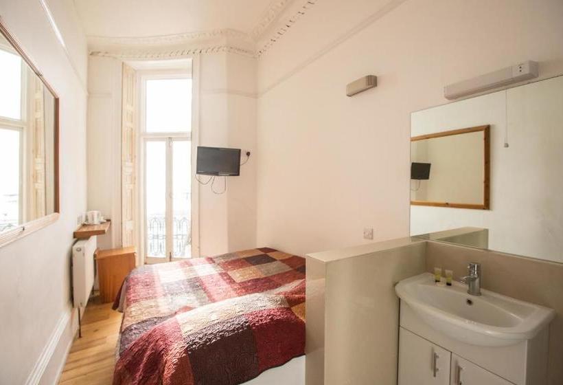 Fotos del hotel Cecil House:  3