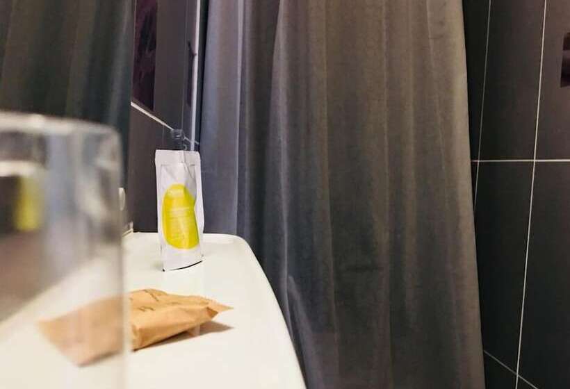 هتل Hôtel Moderne