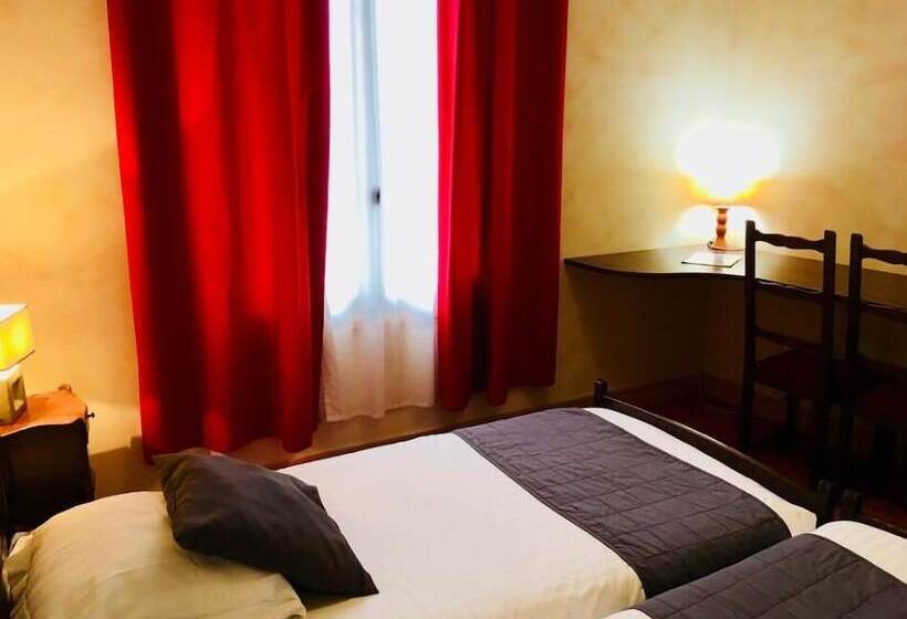 هتل Hôtel Moderne