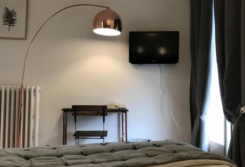 هتل Hôtel Moderne