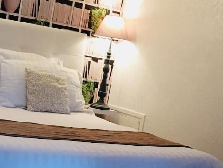 هتل Hôtel Moderne