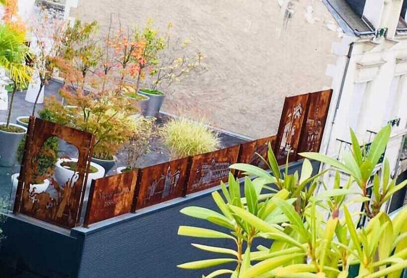 هتل Hôtel Moderne