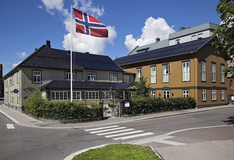 Kong Carl   Unike Hoteller