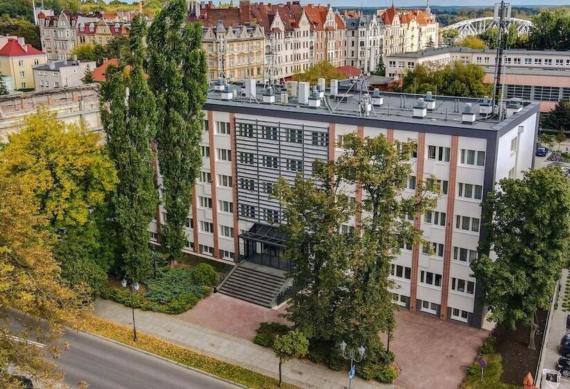هتل Halo Toruń