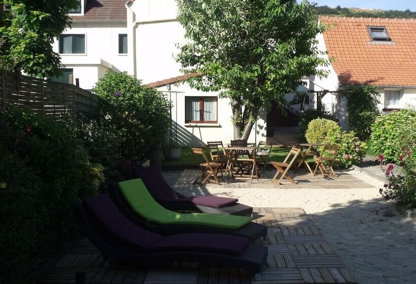 ホテル Le Clos Robinson