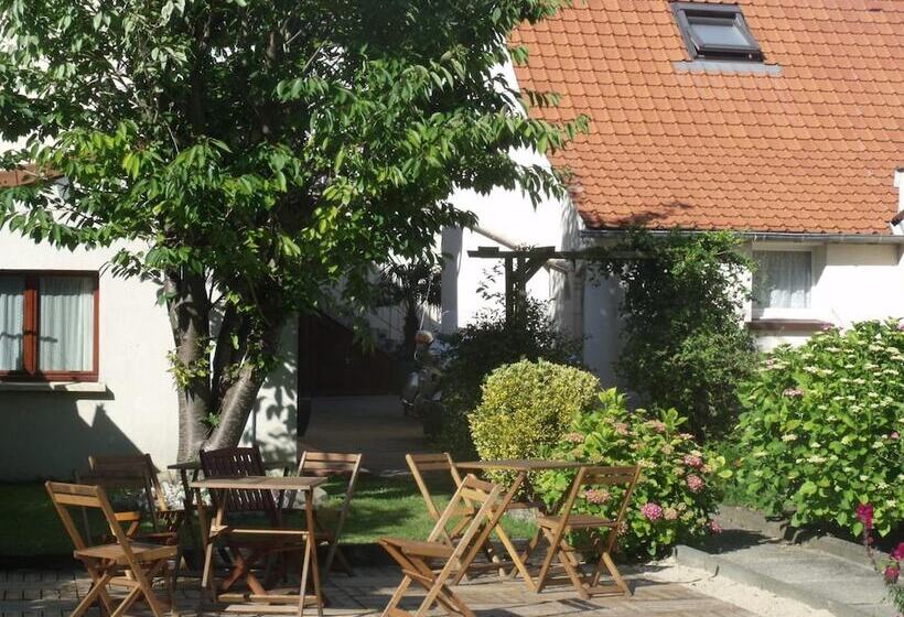 ホテル Le Clos Robinson