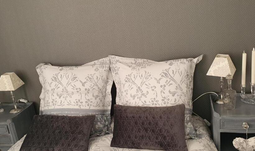 Отель Hôtel Restaurant Du Commerce