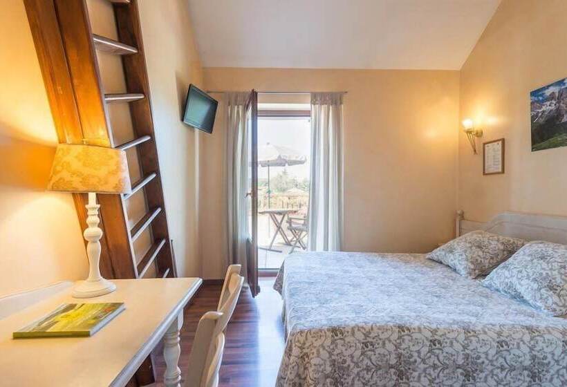 בית מלון כפרי Logis Hôtel Les 3b
