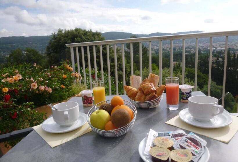 Logis Hotel Le Col De L Ange