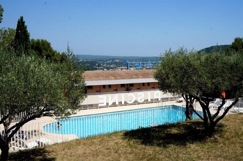 Logis Hotel Le Col De L Ange