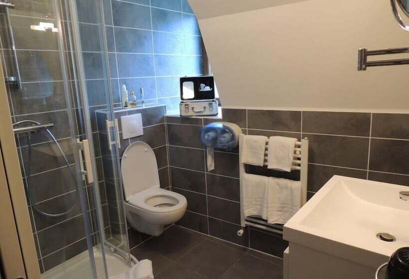 酒店 Logis Hôtel Restaurant Les Coudercous